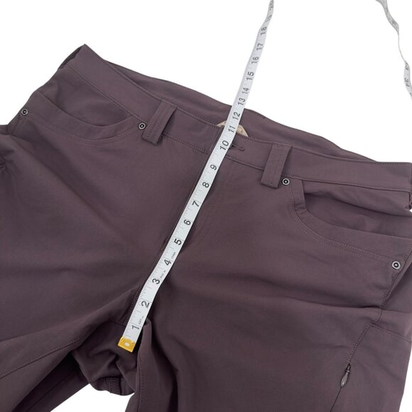 Duluth Trading Women Cargo Pants 14 X 31 Nylon Spandex Hiking Outdoor Travel - Picture 6 of 13